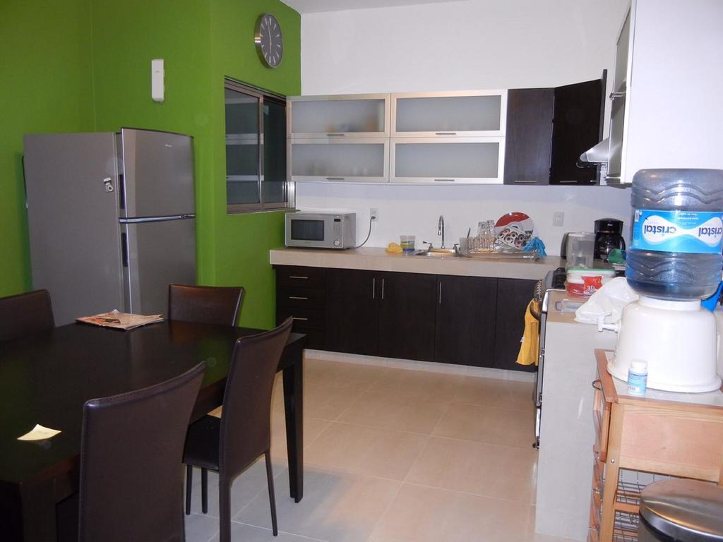 Alfredo V. Bonfil Hostal Urbano - Aeropuerto מראה חיצוני תמונה
