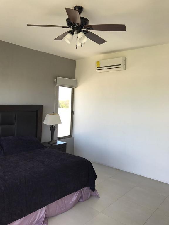 Alfredo V. Bonfil Hostal Urbano - Aeropuerto מראה חיצוני תמונה