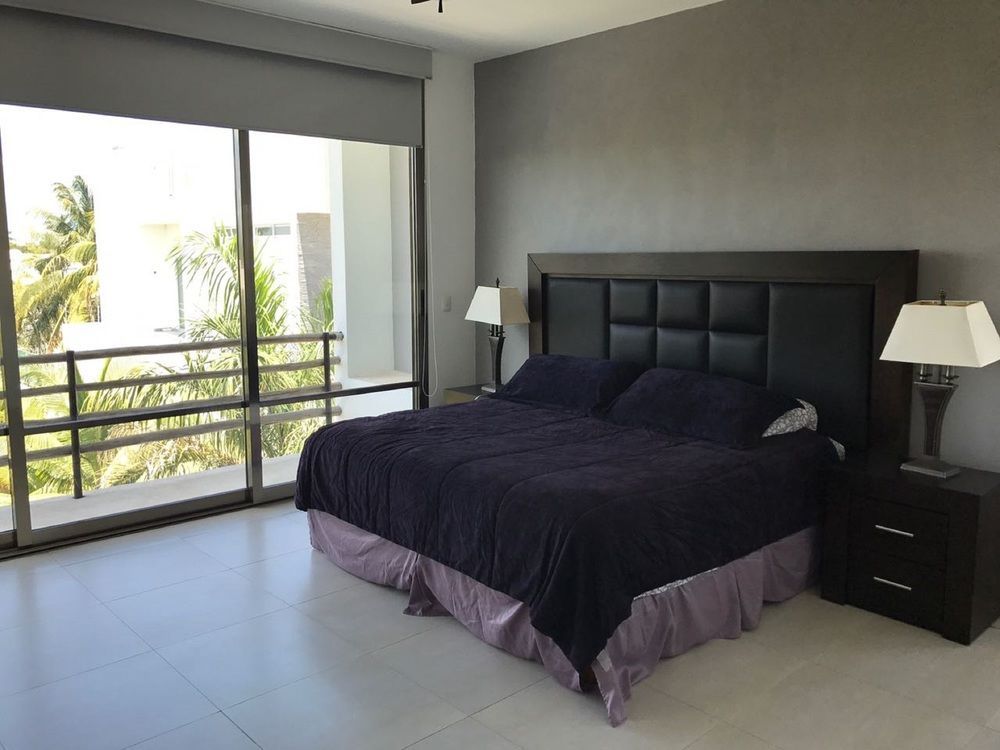 Alfredo V. Bonfil Hostal Urbano - Aeropuerto מראה חיצוני תמונה