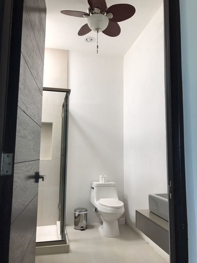Alfredo V. Bonfil Hostal Urbano - Aeropuerto מראה חיצוני תמונה